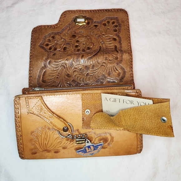 70s Reversible Handtooled Leather Purse - Picture 9 of 16